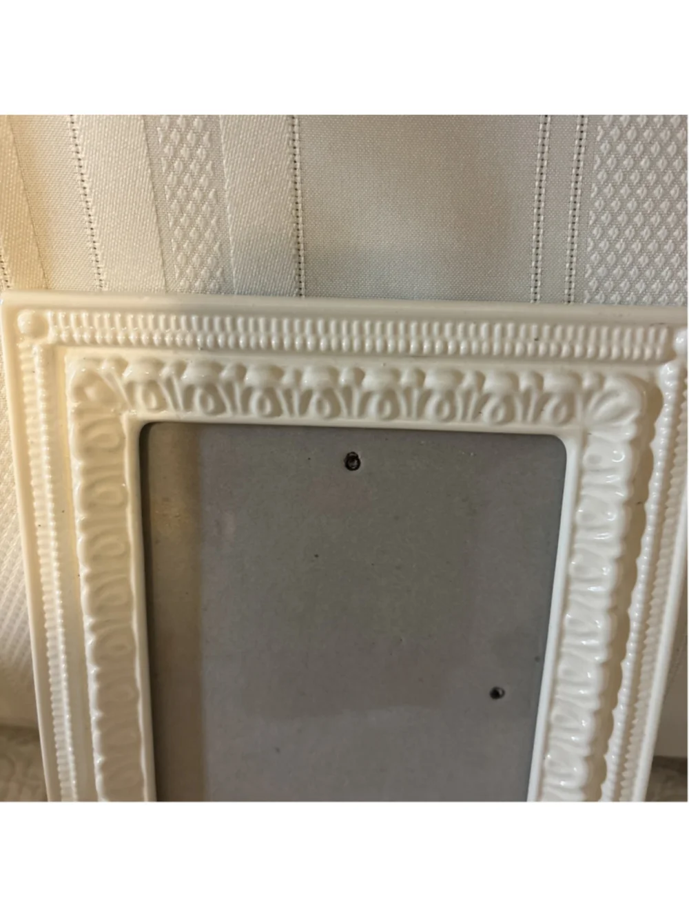 White Glass 5x7 Beautiful Frame
